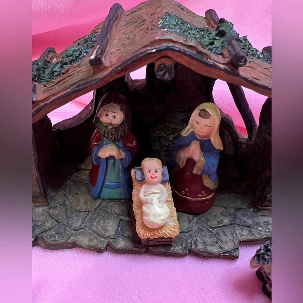 Nativity Scene Figurine Set Small